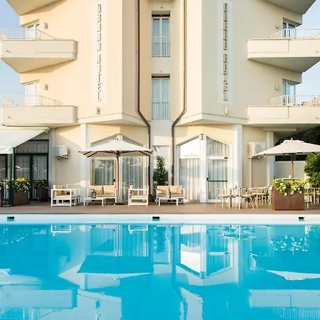 Szálloda Grand 4*