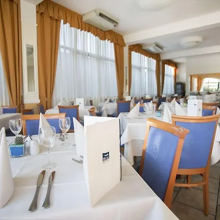 Grand Hotel 4*