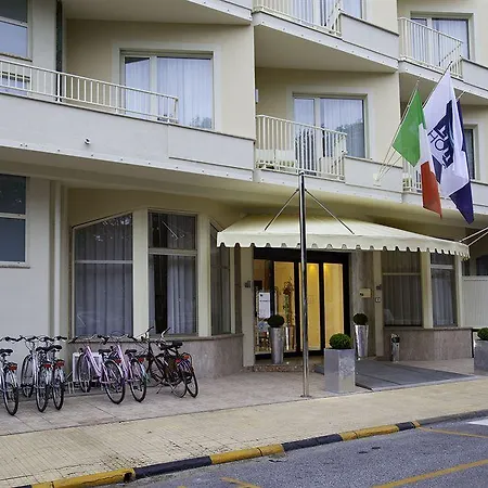 Szálloda Grand 4*