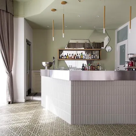 Grand Hotel 4*