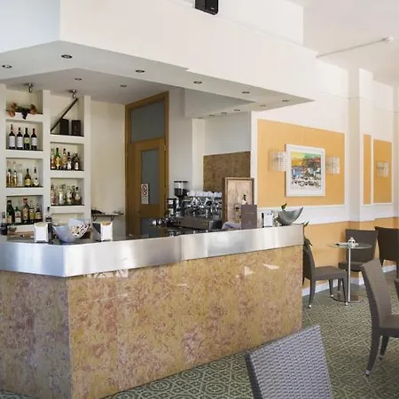 Szálloda Grand 4*