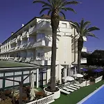Grand Hotel