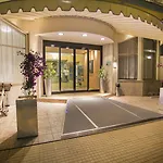 Grand Hotel