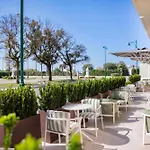 Grand Ξενοδοχείο 4*