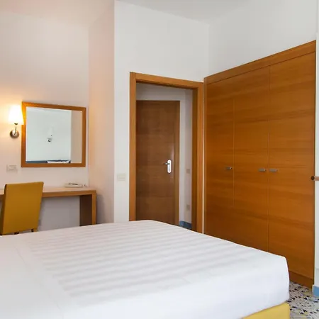 فندق غراند فورتي دي مارمي