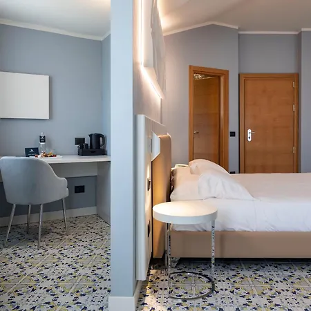 Grand Ξενοδοχείο 4*