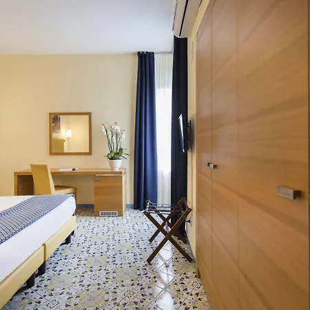 Hotell Grand