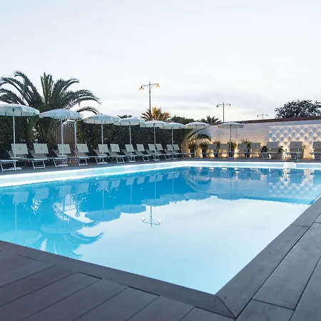 Hotel Grand