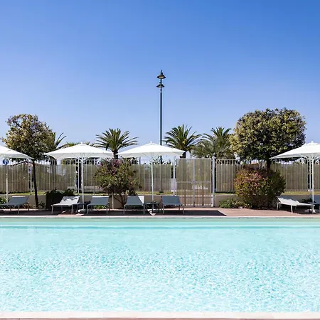 Grand Hotel 4*