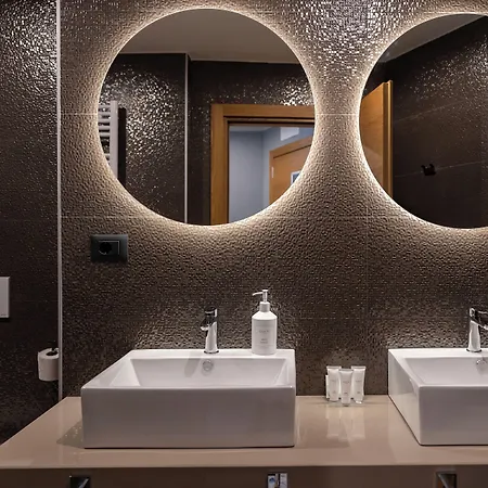 Hotel Grand 4*