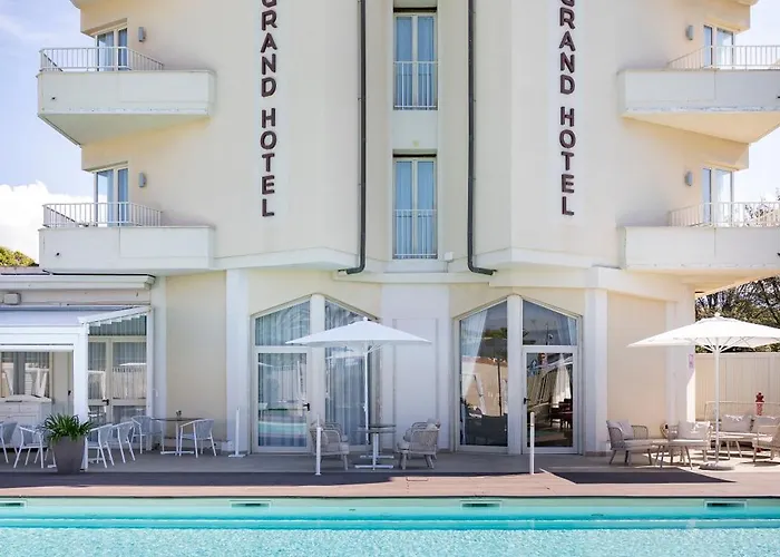 Grand 4* Forte dei Marmi