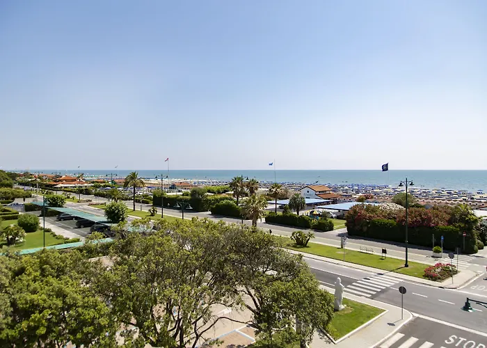 Grand 4* Forte dei Marmi
